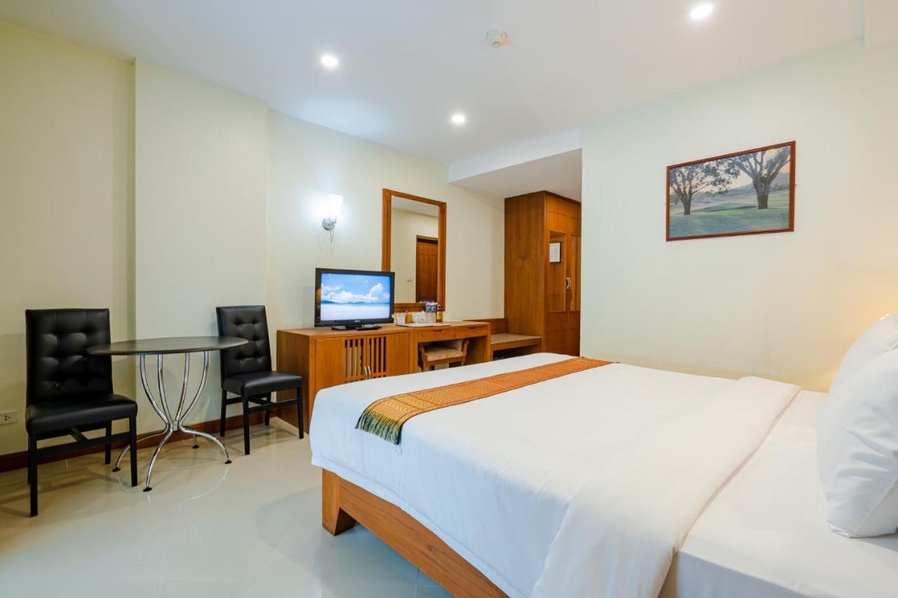Whitehouse Condotel Pattaya Εξωτερικό φωτογραφία