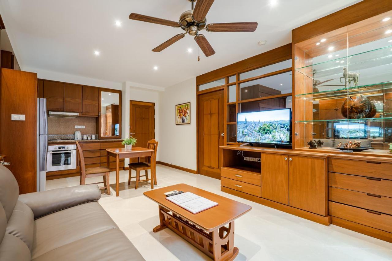 Whitehouse Condotel Pattaya Εξωτερικό φωτογραφία