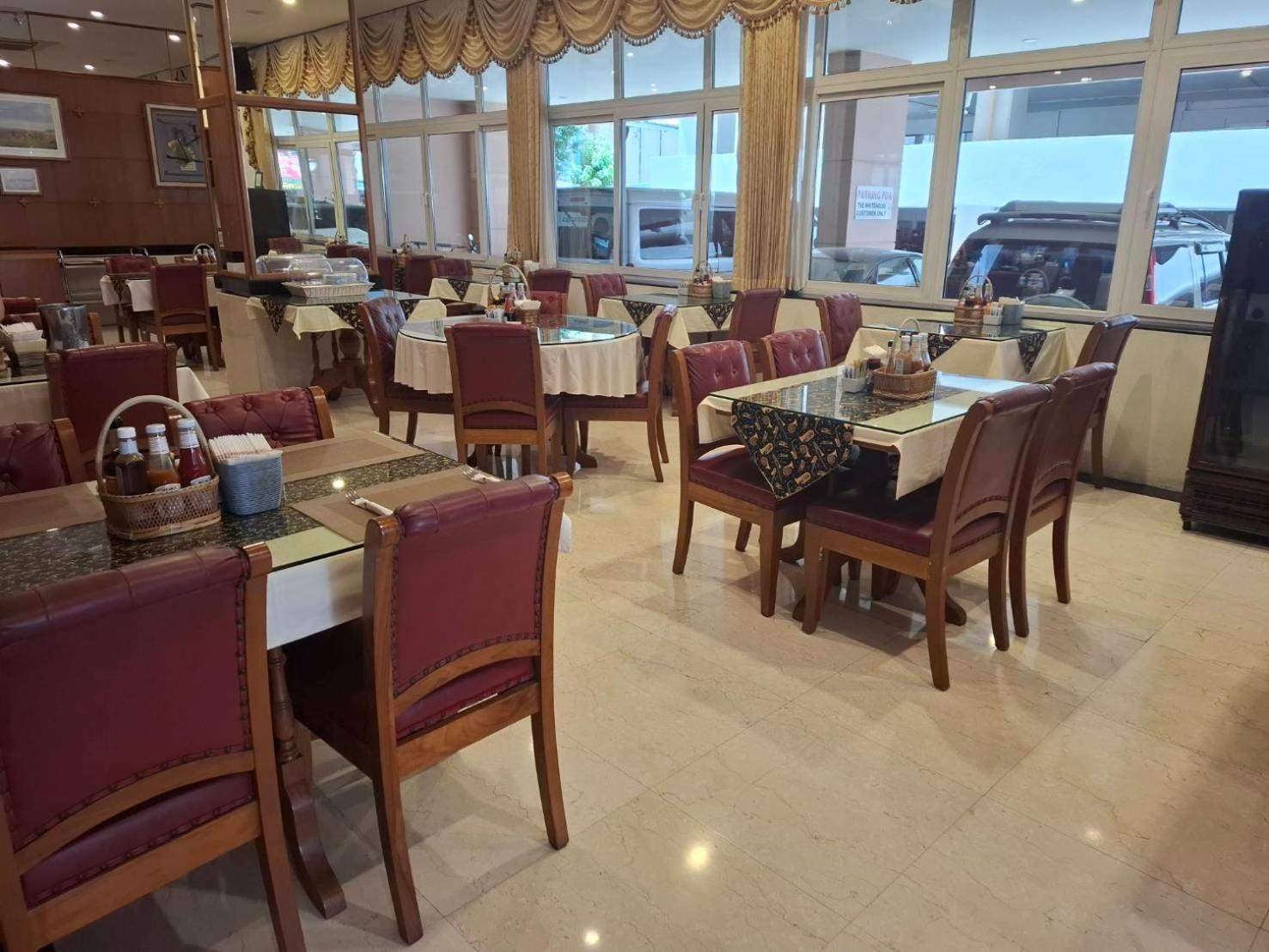 Whitehouse Condotel Pattaya Εξωτερικό φωτογραφία