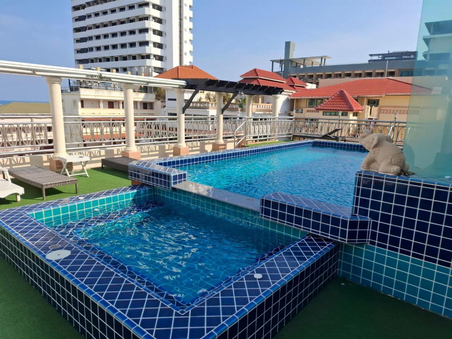 Whitehouse Condotel Pattaya Εξωτερικό φωτογραφία