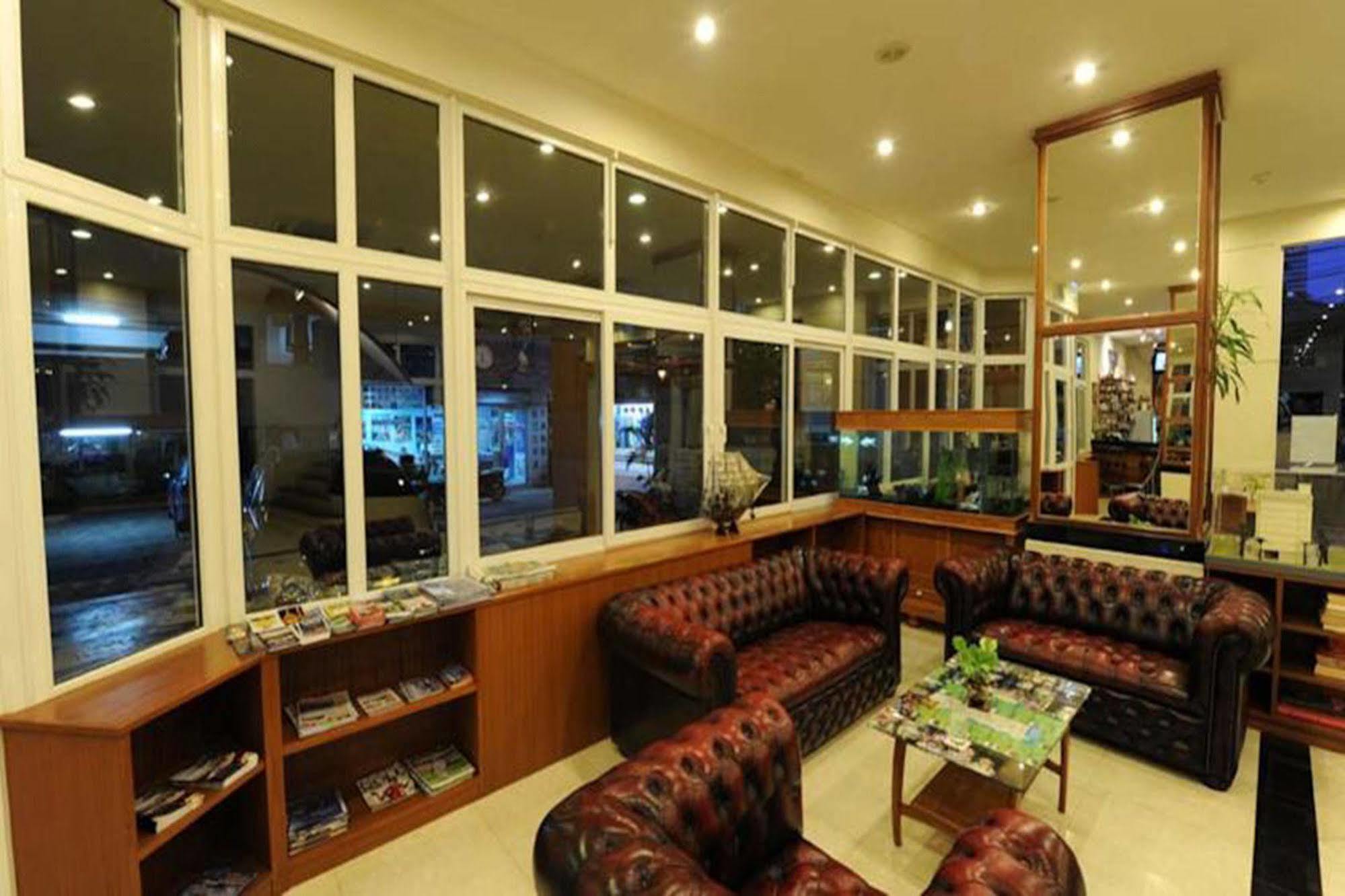 Whitehouse Condotel Pattaya Εξωτερικό φωτογραφία