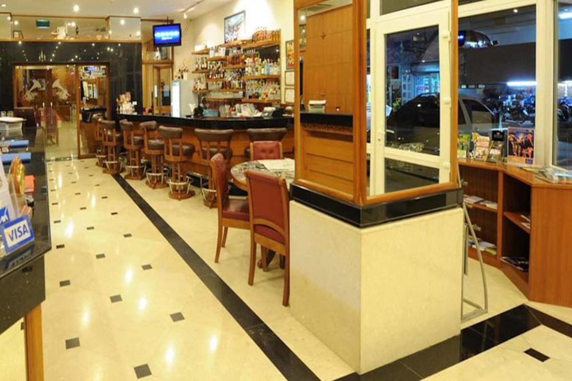 Whitehouse Condotel Pattaya Εξωτερικό φωτογραφία